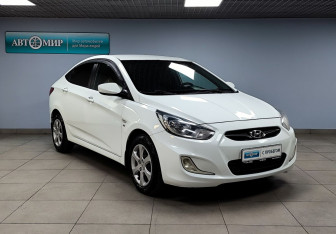 Подержанный автомобиль Hyundai Solaris Sedan 2013 года (3 фото)