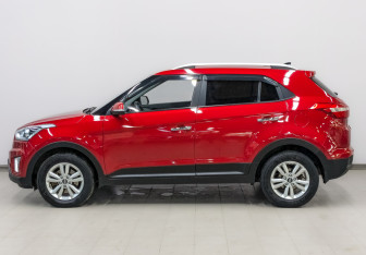 Подержанный автомобиль Hyundai Creta 2019 года (8 фото)
