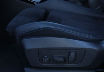 Подержанный автомобиль BMW X2 2024 года (21 фото)
