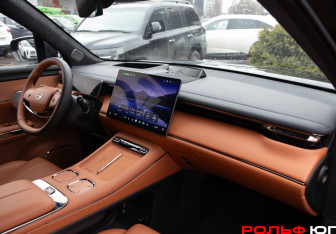 Подержанный автомобиль GAC M8 2026 года (7 фото)