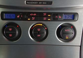 Подержанный автомобиль Volkswagen Passat Sedan 2008 года (15 фото)