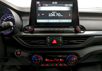 Подержанный автомобиль Kia Cerato Sedan 2021 года (23 фото)