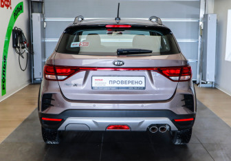 Подержанный автомобиль Kia Rio Hatchback 2021 года (5 фото)