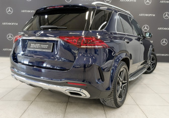 Подержанный автомобиль Mercedes-Benz GLE 2019 года (5 фото)