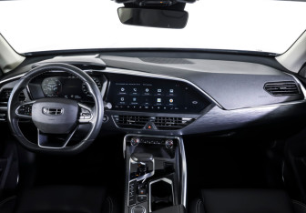 Подержанный автомобиль Geely Tugella 2021 года (13 фото)