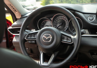 Подержанный автомобиль Mazda 6 Sedan 2023 года (11 фото)