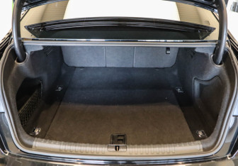 Подержанный автомобиль Audi A6 Sedan 2019 года (22 фото)