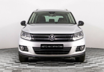 Подержанный автомобиль Volkswagen Tiguan 2013 года (2 фото)