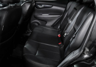 Подержанный автомобиль Nissan Qashqai 2018 года (10 фото)