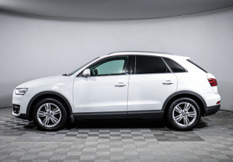 Подержанный автомобиль Audi Q3 2012 года (8 фото)