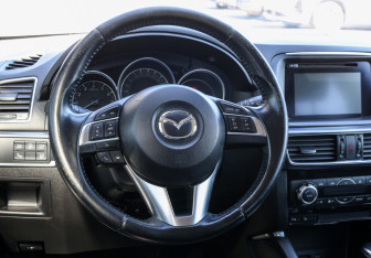 Подержанный автомобиль Mazda CX-5 2015 года (17 фото)