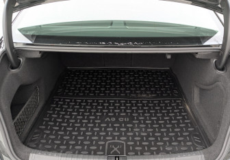 Подержанный автомобиль Audi A6 Sedan 2019 года (9 фото)