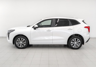 Подержанный автомобиль Haval Jolion 2023 года (8 фото)