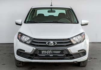 Подержанный автомобиль LADA (ВАЗ) Granta Sedan 2023 года (2 фото)