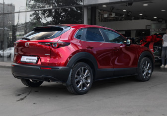 Подержанный автомобиль Mazda CX-30 2021 года (4 фото)
