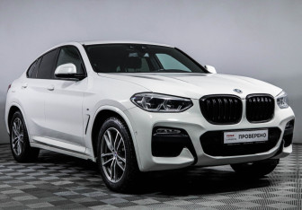 Подержанный автомобиль BMW X4 2018 года (3 фото)
