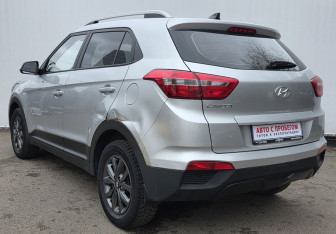 Подержанный автомобиль Hyundai Creta 2020 года (7 фото)