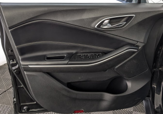 Подержанный автомобиль Москвич 3 2023 года (19 фото)