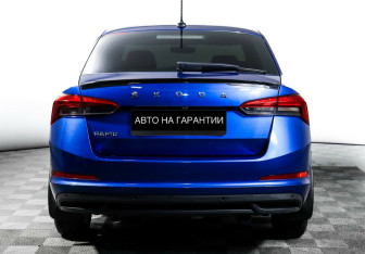 Подержанный автомобиль Skoda Rapid Liftback 2021 года (5 фото)