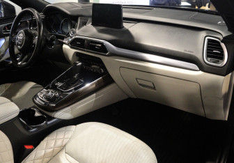 Подержанный автомобиль Mazda CX-9 2021 года (9 фото)