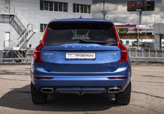 Подержанный автомобиль Volvo XC90 2019 года (6 фото)