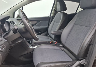 Подержанный автомобиль Opel Mokka 2013 года (10 фото)