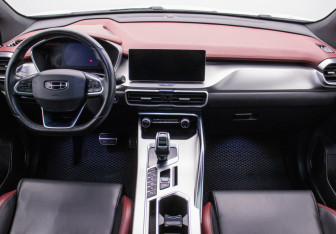 Подержанный автомобиль Geely Coolray 2020 года (4 фото)