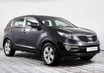 Подержанный автомобиль Kia Sportage 2013 года (3 фото)