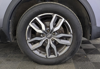 Подержанный автомобиль Chery Tiggo 4 2022 года (12 фото)