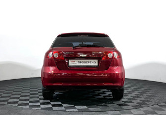 Подержанный автомобиль Chevrolet Lacetti Hatchback 2011 года (6 фото)
