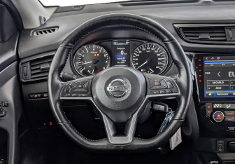 Подержанный автомобиль Nissan Qashqai 2021 года (22 фото)