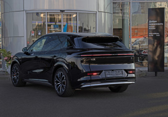 Новый Zeekr 7X 2024 (3 фото)