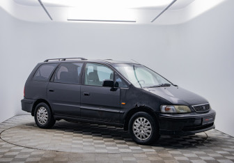 Подержанный автомобиль Honda Shuttle Compactvan 1998 года (3 фото)