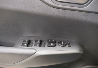 Подержанный автомобиль Hyundai Solaris Sedan 2021 года (21 фото)