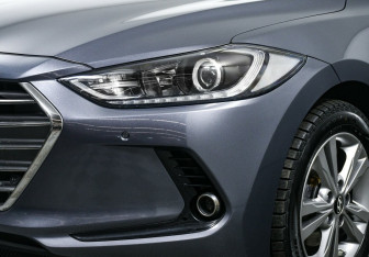 Подержанный автомобиль Hyundai Elantra Sedan 2018 года (7 фото)