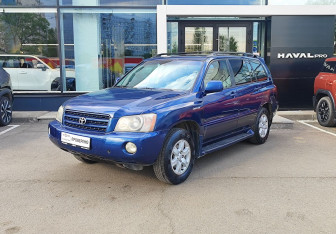 Подержанный автомобиль Toyota Highlander 2002 года (1 фото)