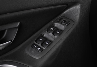 Подержанный автомобиль Volvo XC90 2012 года (11 фото)