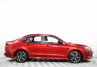 Подержанный автомобиль Kaiyi E5 2023 года (4 фото)