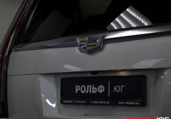 Подержанный автомобиль Cadillac Escalade Suv 2015 года (38 фото)