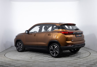 Подержанный автомобиль BAIC X35 2023 года (7 фото)