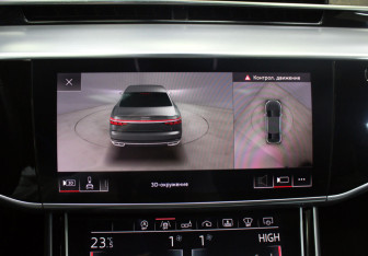 Подержанный автомобиль Audi A8 2018 года (25 фото)