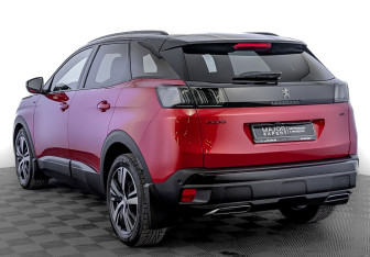 Подержанный автомобиль Peugeot 3008 2021 года (7 фото)