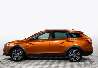 Подержанный автомобиль LADA (ВАЗ) Vesta Wagon 2019 года (6 фото)