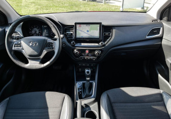 Подержанный автомобиль Hyundai Solaris Sedan 2024 года (12 фото)