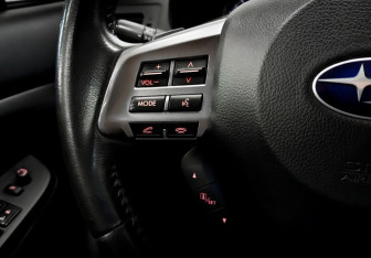 Подержанный автомобиль Subaru XV 2014 года (26 фото)