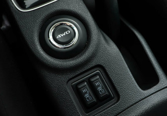 Подержанный автомобиль Mitsubishi Outlander 2013 года (18 фото)