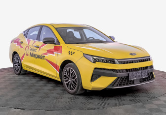 Подержанный автомобиль Москвич 6 2023 года (3 фото)