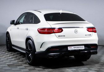 Подержанный автомобиль Mercedes-Benz GLE AMG 2017 года (7 фото)