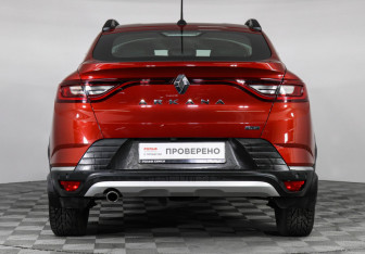 Подержанный автомобиль Renault Arkana 2021 года (6 фото)
