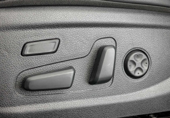 Подержанный автомобиль Hyundai Santa Fe 2022 года (26 фото)